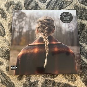 NEW Taylor Swift evermore deluxe vinyl, green vinyl edition